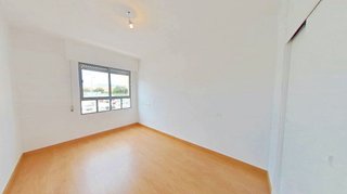 Piso en venta en Babel en Alicante