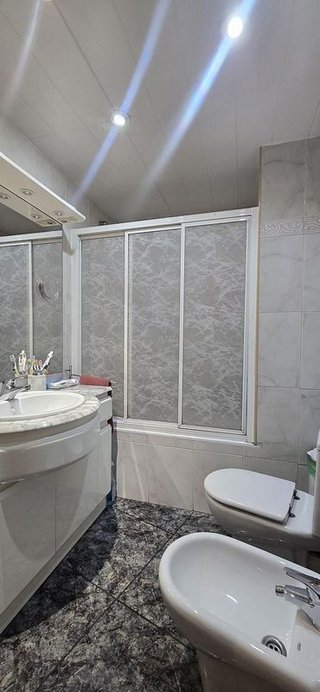 Piso en venta en Fondo en Santa Coloma de Gramanet