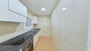 Piso en venta en Santa Eulàlia en Hospitalet de Llobregat, L´