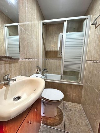 Piso en venta en Les Planes en Hospitalet de Llobregat, L´