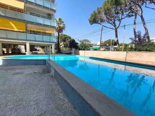 Piso en venta en Gran Via del Mar-Zona Universitaria en Castelldefels