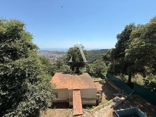 Chalet en venta en Sant Genís dels Agudells en Barcelona