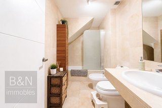 Piso en venta en Ca n'Aurell en Terrassa