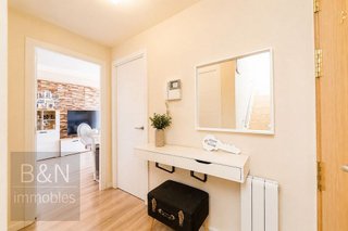 Piso en venta en Ca n'Aurell en Terrassa