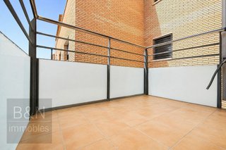 Piso en venta en Ca n'Aurell en Terrassa
