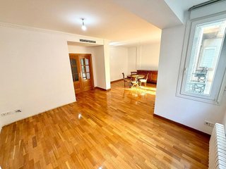 Piso en venta en Doctor Cerrada en Zaragoza
