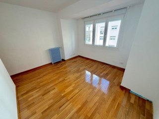 Piso en venta en Doctor Cerrada en Zaragoza