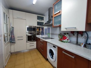 Casa adosada en venta en Barriada Yagüe en Burgos
