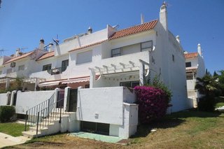 Casa adosada en venta en Zona Sohail en Fuengirola