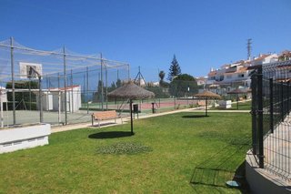 Casa adosada en venta en Zona Sohail en Fuengirola