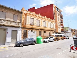 Casa adosada en venta en La Torre en Valencia
