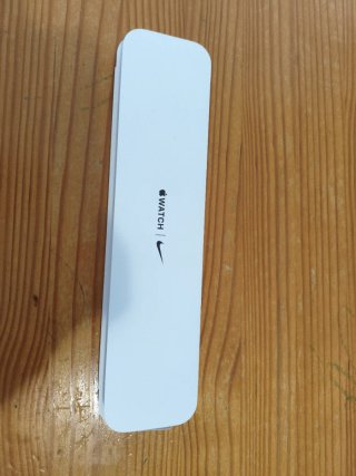 Correa Nike Sport Band Apple