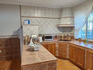 Chalet en venta en La Granja-La Colina-Los Pastores en Algeciras