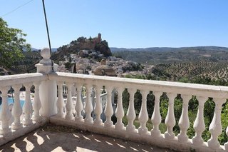 Chalet en venta en Montefrío
