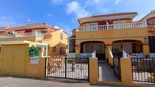 Casa en venta en La Siesta - El Salado - Torreta en Torrevieja