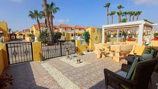 Casa en venta en La Siesta - El Salado - Torreta en Torrevieja