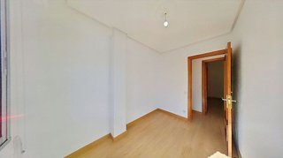Piso en venta en Juan de la Cierva en Getafe