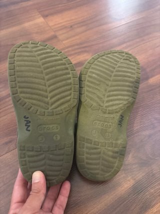 Crocs Iconic niño/a Verde Oliva