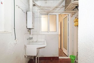 Piso en venta en Sants en Barcelona