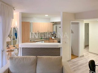 Piso en venta en Montjuïc en Girona