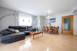 Casa adosada en venta en Migjorn en Reus