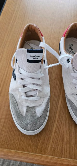 Zapatillas Pepe Jeans Blancas y Grises