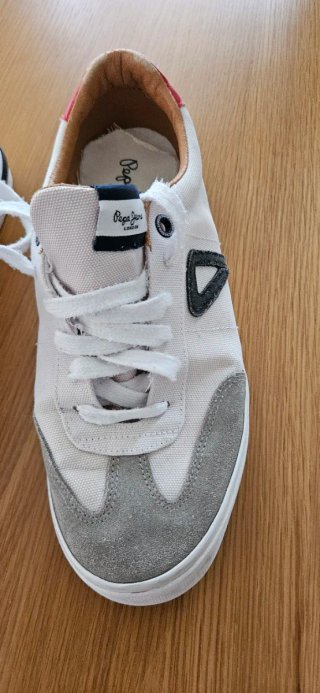 Zapatillas Pepe Jeans Blancas y Grises