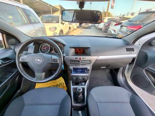 Opel Astra GTC 1.7CDTi Sport 3P