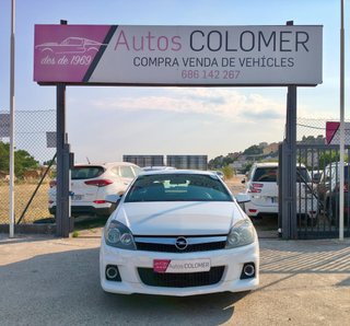 Opel Astra GTC 1.7CDTi Sport 3P