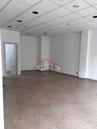 Local comercial en venta en La Chantría - La Lastra en León