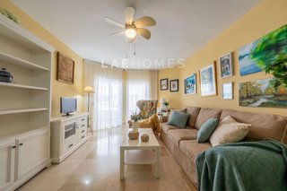 Piso en venta en Playa Bajadilla - Puertos en Marbella