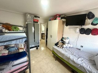 Piso en venta en Ciudad Jardín en Alicante