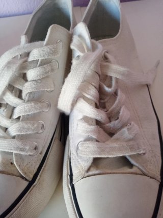 Lote 2 zapatillas estilo Converse plataforma