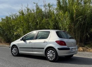 Peugeot 307 2004