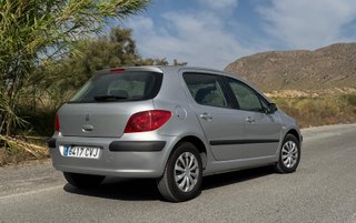 Peugeot 307 2004