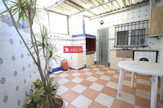 Chalet en venta en Núcleo Urbano en Pobla de Vallbona (la)