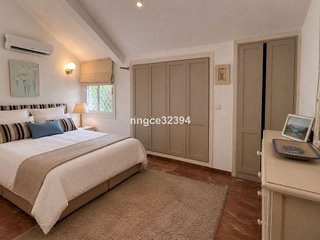 Casa pareada en venta en Nueva Andalucía centro en Marbella