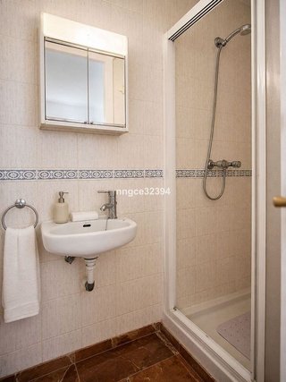 Casa pareada en venta en Nueva Andalucía centro en Marbella