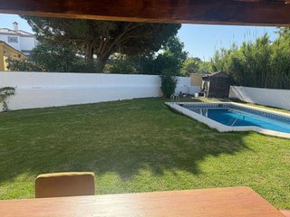 Chalet en venta en La Granja-La Colina-Los Pastores en Algeciras