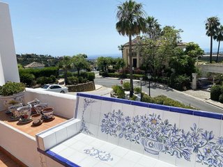 Casa adosada en venta en Los Arqueros-Puerto del Almendro en Benahavís