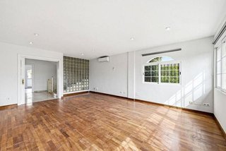 Casa adosada en venta en Nueva Andalucía centro en Marbella