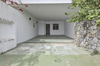 Casa adosada en venta en Nueva Andalucía centro en Marbella