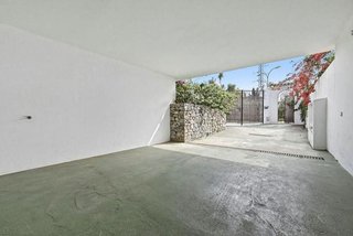 Casa adosada en venta en Nueva Andalucía centro en Marbella