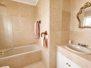 Casa adosada en venta en Los Naranjos - Las Brisas en Marbella