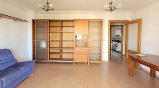 Piso en venta en Playa de San Juan en Alicante