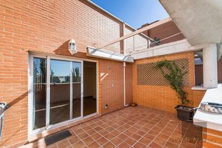 Ático en venta en Las Tablas en Madrid