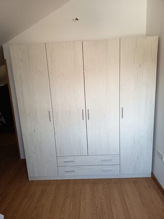 Armario Amplio