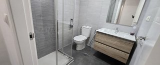 Piso en venta en Parque Victoria Eugenia en Málaga
