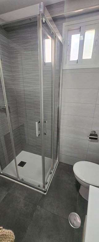 Piso en venta en Parque Victoria Eugenia en Málaga