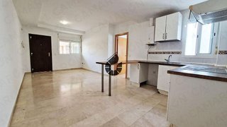 Piso en venta en Coria del Río
